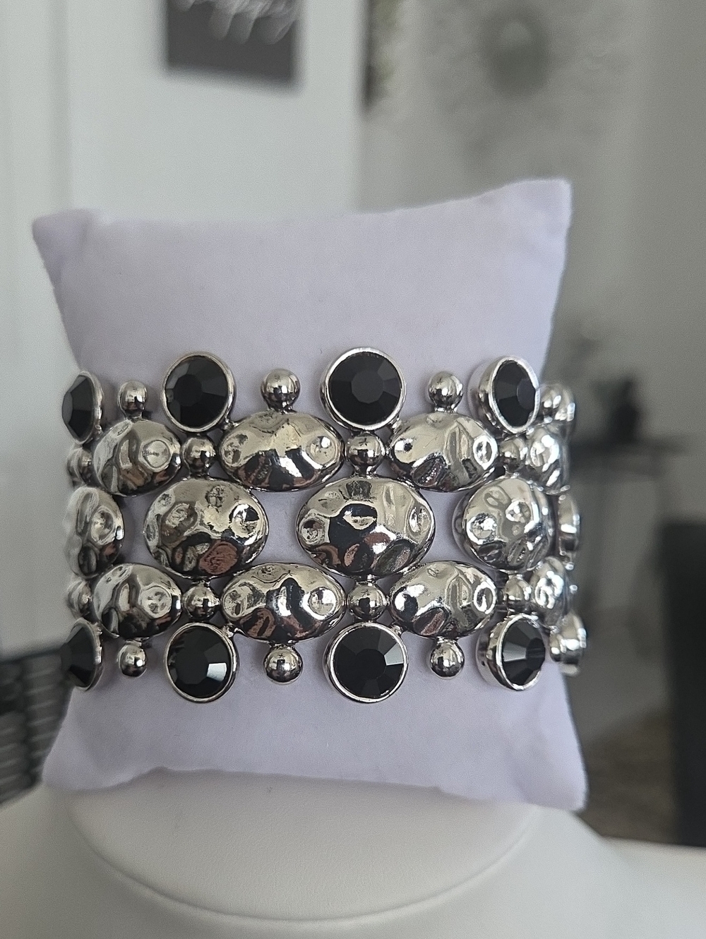 Paparazzi Hammered Headliner Black Bracelet NWT